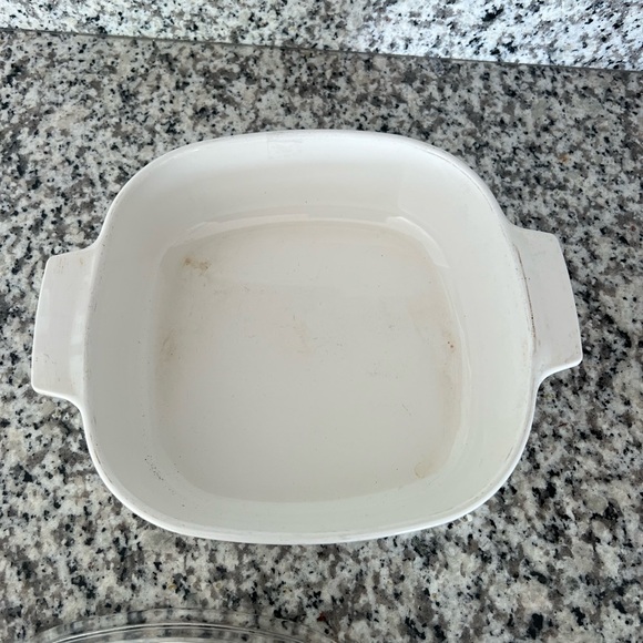 Vintage Pyrex container - Picture 6 of 7